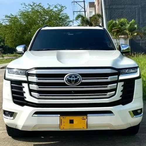 Toyota Land Cruiser 300 2024 3.4 300 Zx
