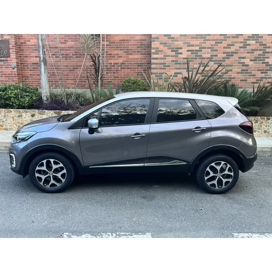 Renault Captur 2.0 Bose Automática