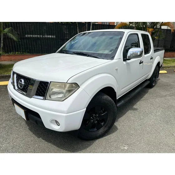 Nissan Navara 2.5 Ex
