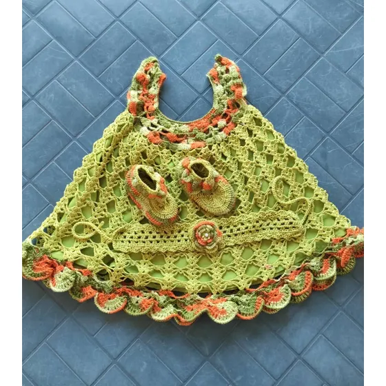 Vestido De Niña Bordado A Mano
