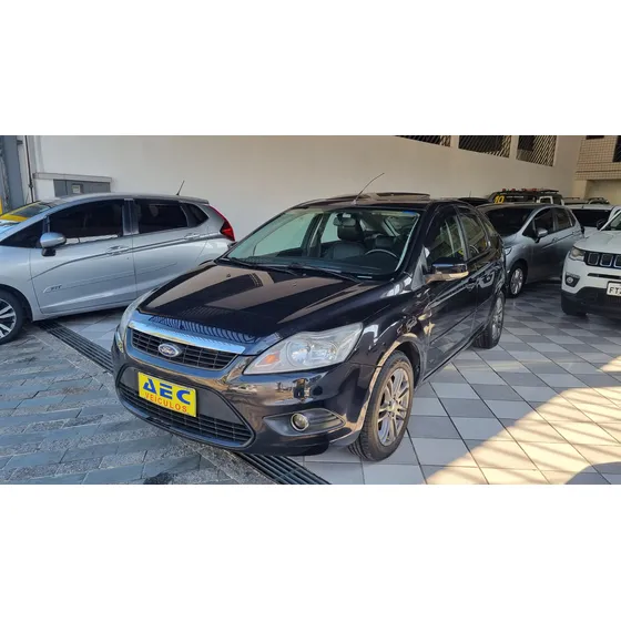 Ford Focus Focus Hatch Ghia 2.0 16v Duratec (aut)