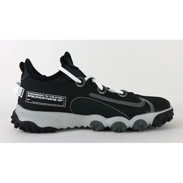 Nike Future Field Cleats