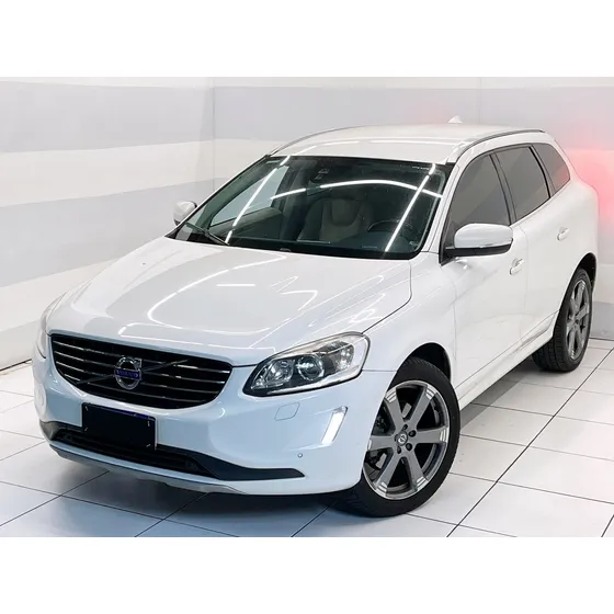 Volvo Xc60 2.0 T5 Momentum Gasolina 4p Automático