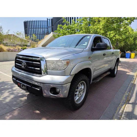 Toyota Tundra Dcab At
