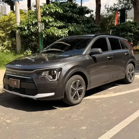 Kia Niro Hibrido 2027 1.6 Hev Desire At