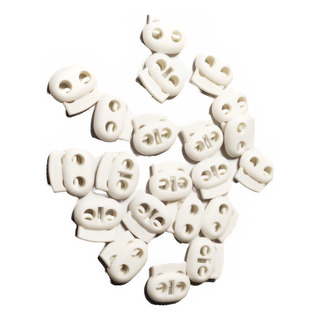 Ahorcador Plano 2 Hoyos Blanco 24 X 20 Mm. Con 100 Piezas. Ahorcador Plano 2 Hoyos Blanco 24 X 20 Mm. Con 100 Piezas.
