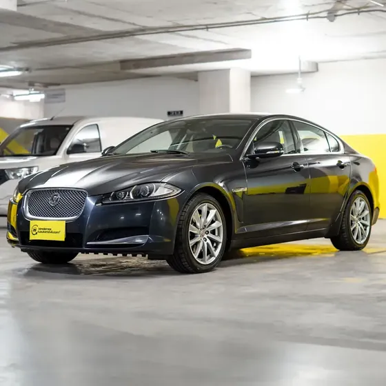 Jaguar Xf 2015