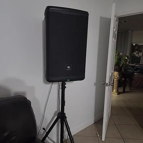 Cornetas Jbl Eon 715 Usadas Casi Nuevas + Trípodes Incluidos