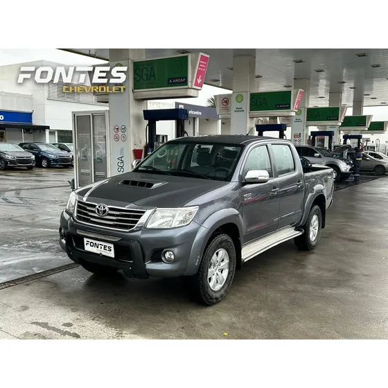 Toyota Hilux Srv