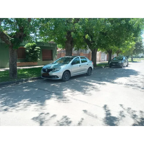 Renault Logan 1.6 Authentique 85cv