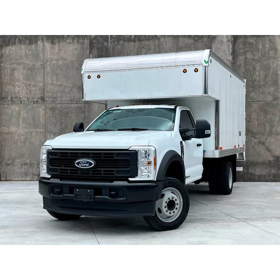 Ford F-550 Xl, 6.7l, V8, Dr, Tdi, 330 Hp, Ta-10, A/ac., Ve, R-19.5