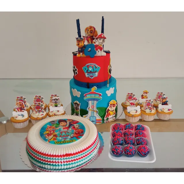 Combo Torta 35p, Gelatina, Ponquesitos Y Trufas $70