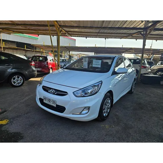 Hyundai Accent 1.4 Rb Gl Ac 2ab