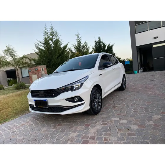 Fiat Cronos 1.3 S Design