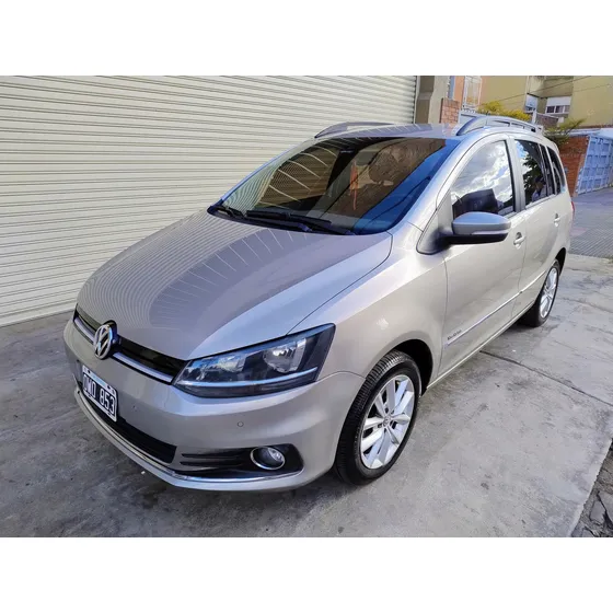 Volkswagen Suran 1.6 Imotion Highline 110cv