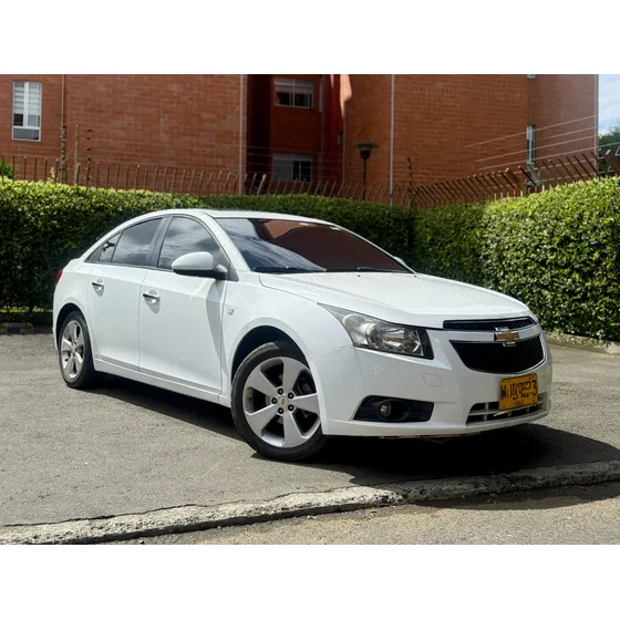 Chevrolet Cruze 1.8 Platinum At