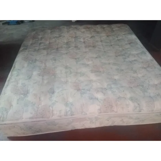 Colchón Simmons Soft De Luxe