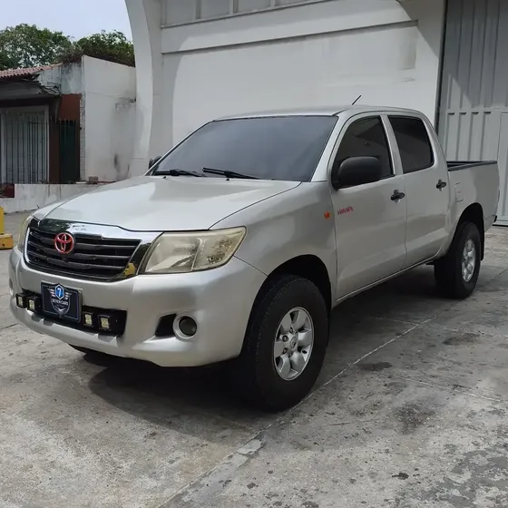 Toyota Hilux 2.5 Imv 4x2 usado en Barranquilla