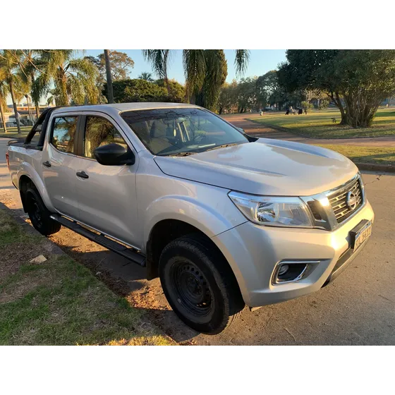 Nissan Frontier 2.5 Se