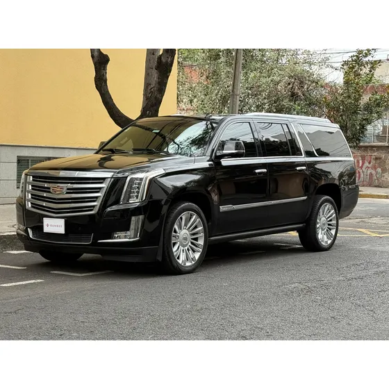 Cadillac Escalade 6.2 Plinum 4x4 At 420 Hp