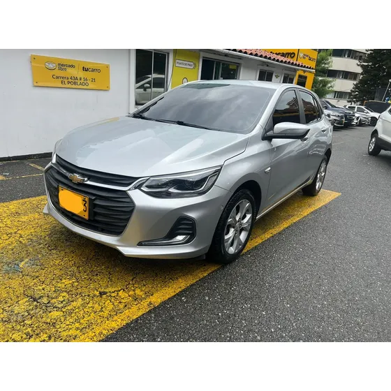 Chevrolet Onix 1.0t Premier Hatch At