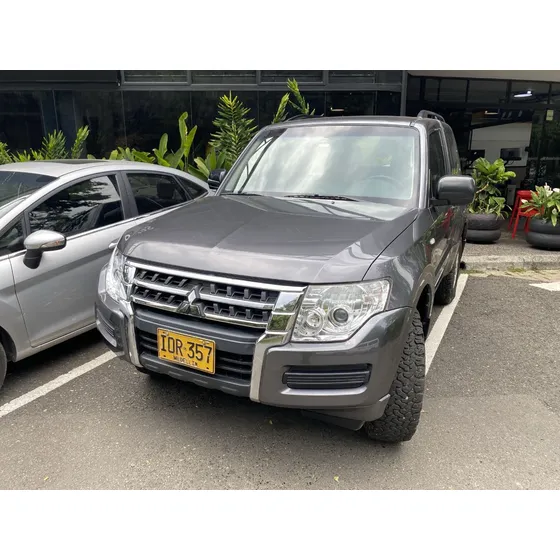 Mitsubishi Montero 3.5 Hard Top At 4x4 2016