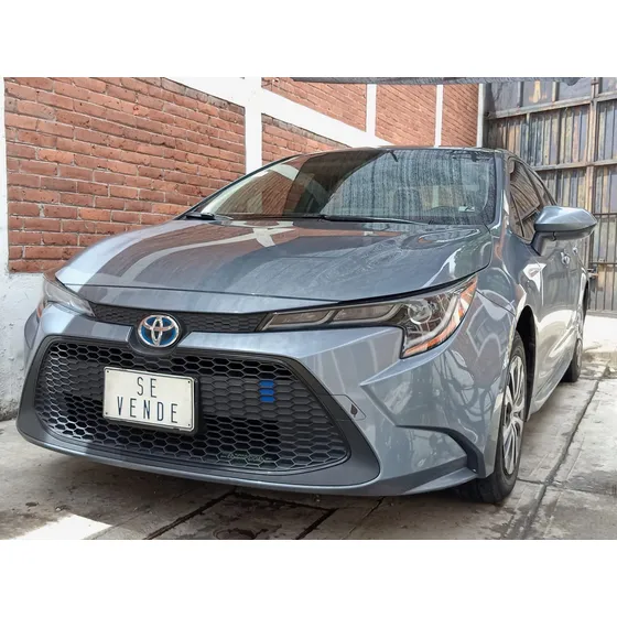 Toyota Corolla 1.8 Hybrid At