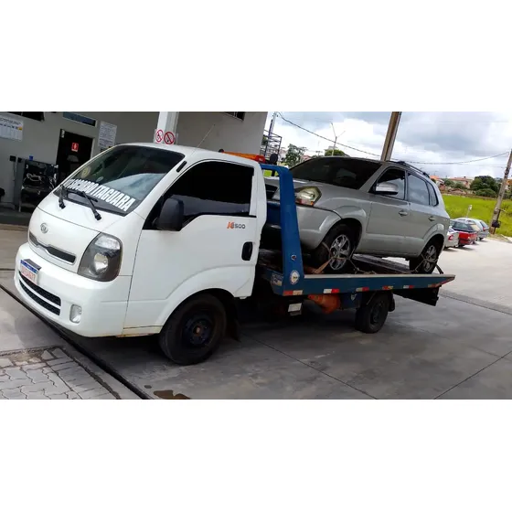 Kia Bongo 2.5 Std 4x2 Rs Turbo C/ Carroceria 2p