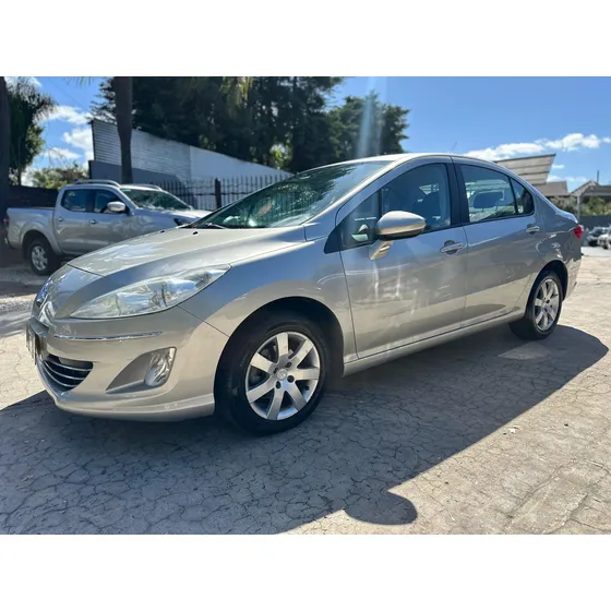 Peugeot 408 2.0 Allure 143cv