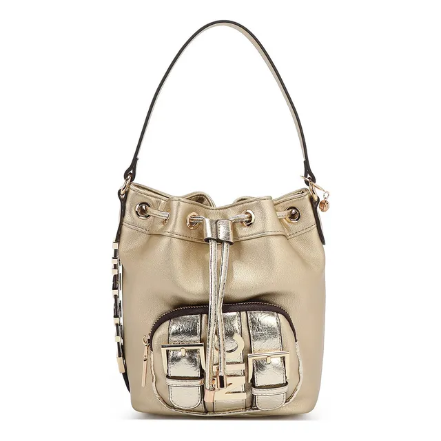 Bolsa De Jareta Nicole Lee C/cintruon Hebilla Metálica Ss25 Acabado De Los Herrajes Níquel Color Dorado Correa De Hombro Gold Diseño De La Tela Lisa