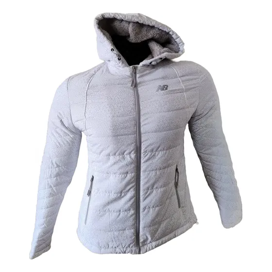 Casaca New Balance Blanca Con Diseño Forro Interno De Felpa