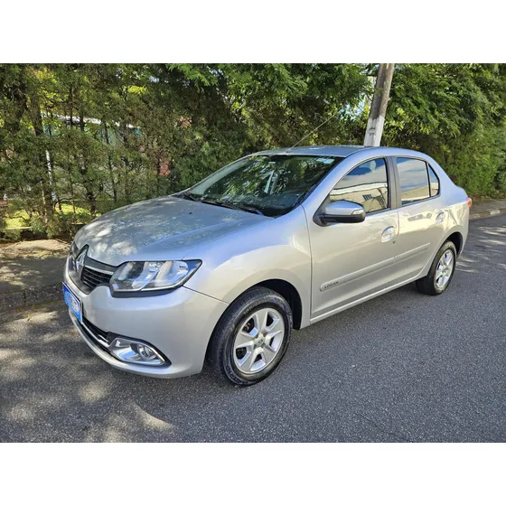 Renault Logan 1.6 Dynamique Hi-power 4p