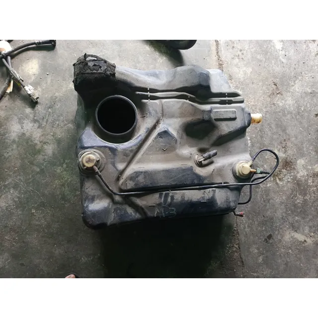 Tanque De Gasolina De Mazda 3
