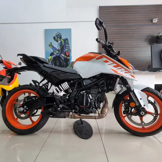 Ktm Duke 250 3 Generacion G3 2024