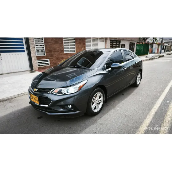 Chevrolet Cruze 1.4 Lt