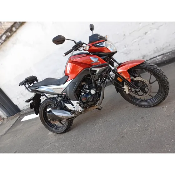 Se Vende Moto Honda Modelo 2019 Unico Dueño