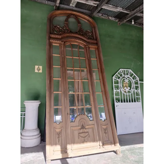Puerta Antigua De Cedro Tallado