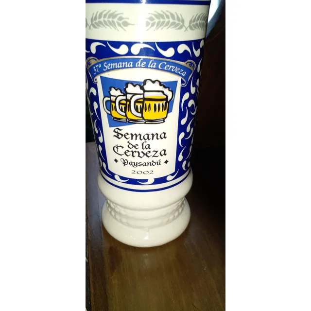 Jarra Cerveza Semana Paysandu. Nro 37 Coleccionable Año 2002 Varios