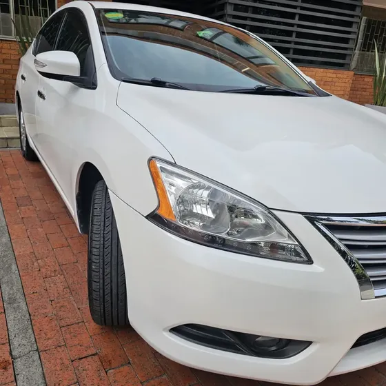 Nissan Sentra 2015 1.8 B17 Advance