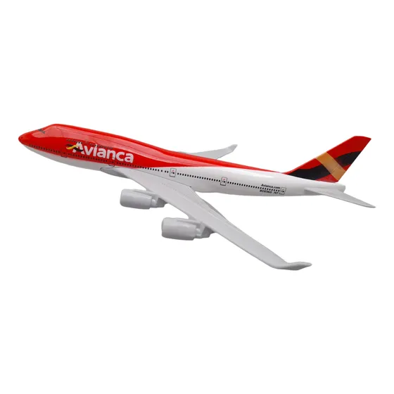 Escala 1 :400//avianca B747//15cms De Largo //metálico 