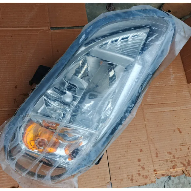 Faros De Freightliner Columbia Cl-120