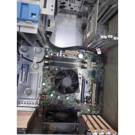 Tarjeta Madre H61 Sockect 1155 + I5 2500