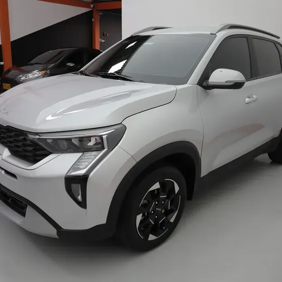 Kia Sonet 2025 Vibrant 1.5 At 6ab 4x2