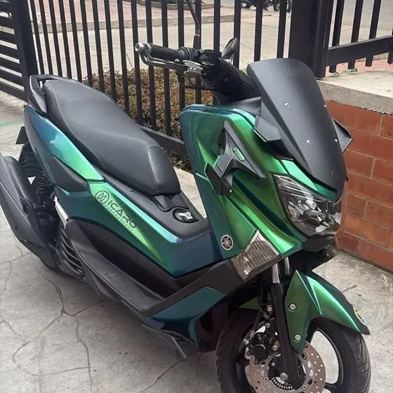 Moto Automática Tipo Scooter, Cómoda Y Potente Para Ciudad