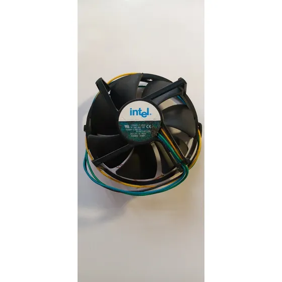 Fan Cooler Disipador Extractor Ventilador De 12v 0.45a