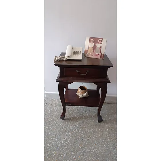 Mesa Auxiliar Genérica Color Madera, 1 Unidad.