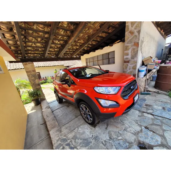 Ford Ecosport Storm