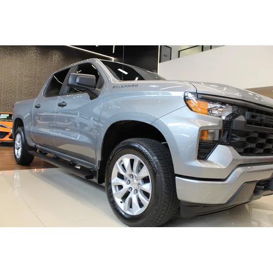 Chevrolet Silverado 5.3 V8 Custom Doble Cabina 4x4 At