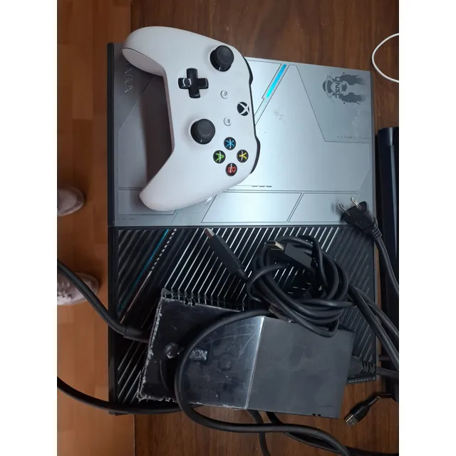 Xbox One Edición Halo 5, Con Un Control Blanco, Sin Caja