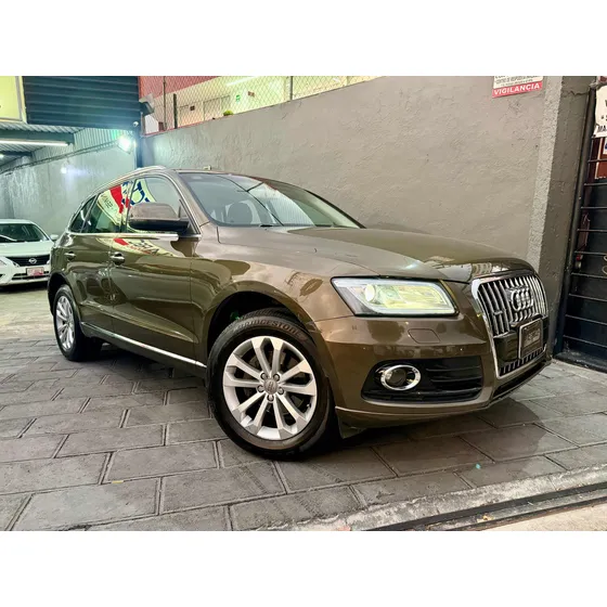 Audi Q5 2.0 Luxury L4 T At